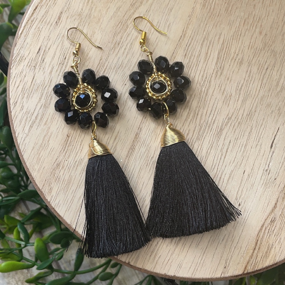 ❌SOLD❌Night Earrings